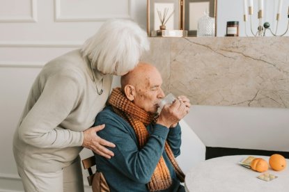 Quali integratori servono davvero dopo i 60 anni?