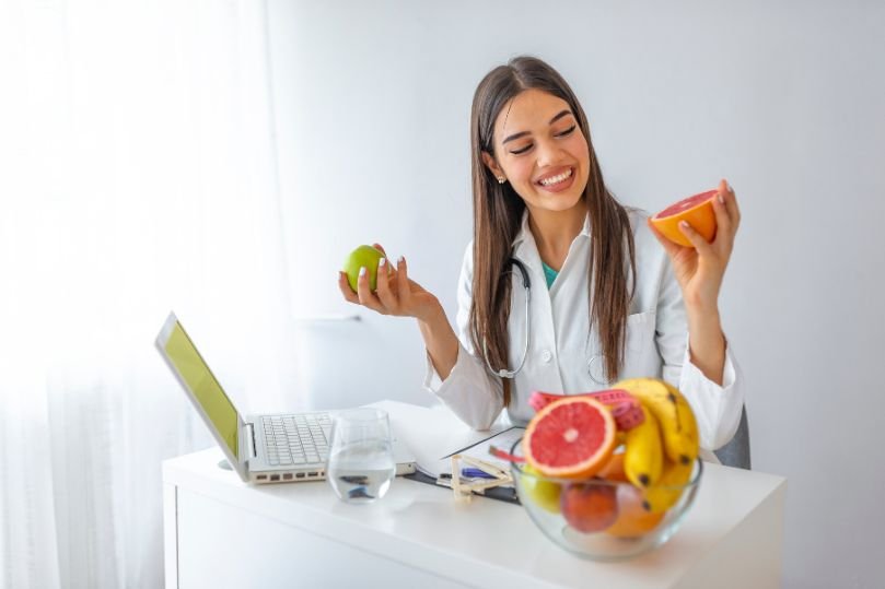 Alimentazione e capelli: sai perché i tuoi capelli cadono? Alimentazione e capelli: sai perché i tuoi capelli cadono?
