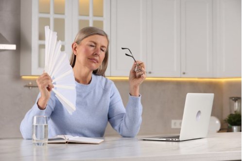 Integratori Per Vampate Menopausa: La Guida Completa Del Ginecologo