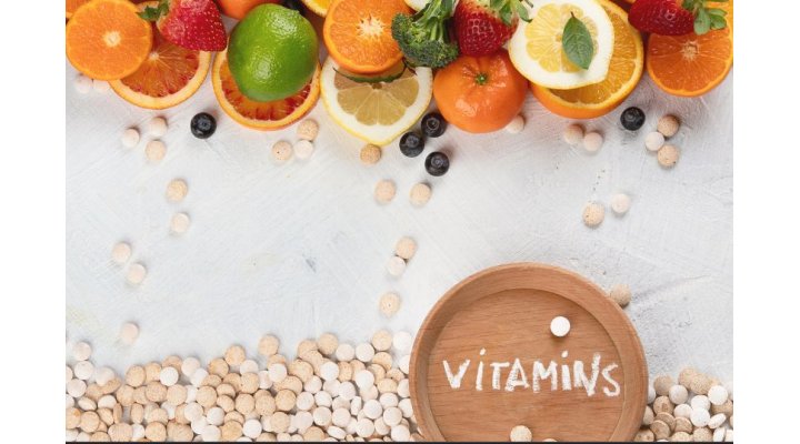 7 Vitamine Per Capelli Forti e Sani in 30 Giorni