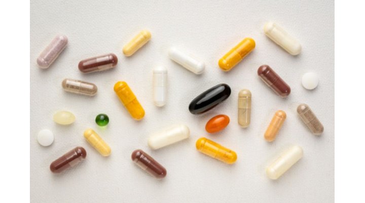 Integratori in Compresse vs Capsule: Quale Forma è Più Efficace?