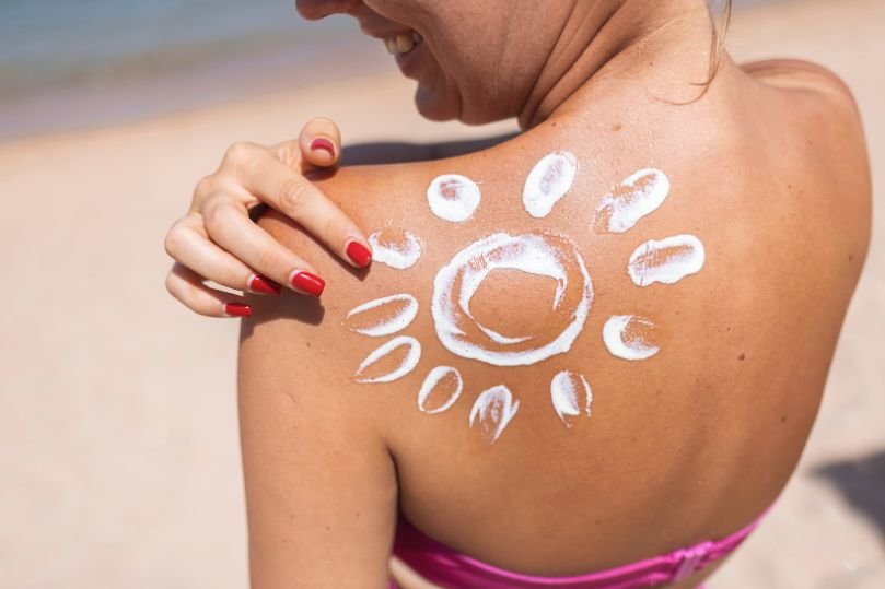 Come Preparare la Pelle al Sole: Consigli e Linee Guida per un' Estate 2025 Senza Rischi Come Preparare la Pelle al Sole: Consigli e Linee Guida per un' Estate 2025 Senza Rischi